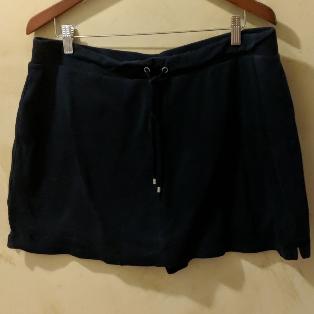 Navy blue skort